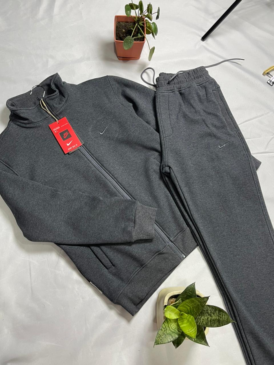 Jacket Joggers Set
